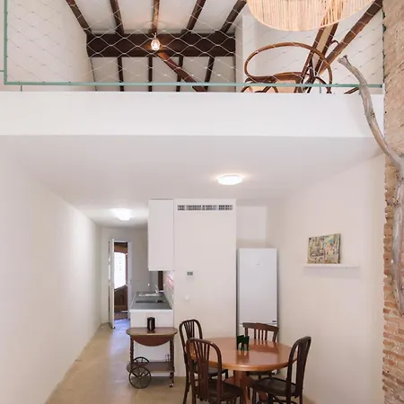 Апартаменты Apartamento2 4 Huespedes Con Patio Y Ducha Exterior